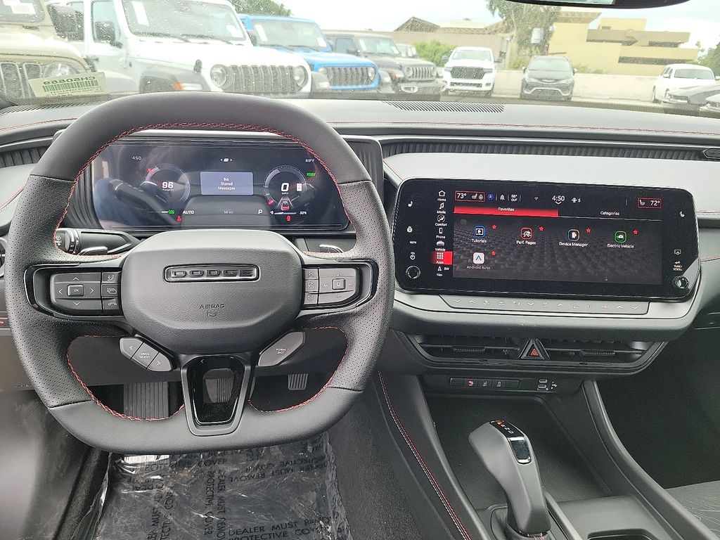 2025 Dodge Charger R/T photo 3