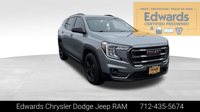 2024 GMC Terrain AT4's photo