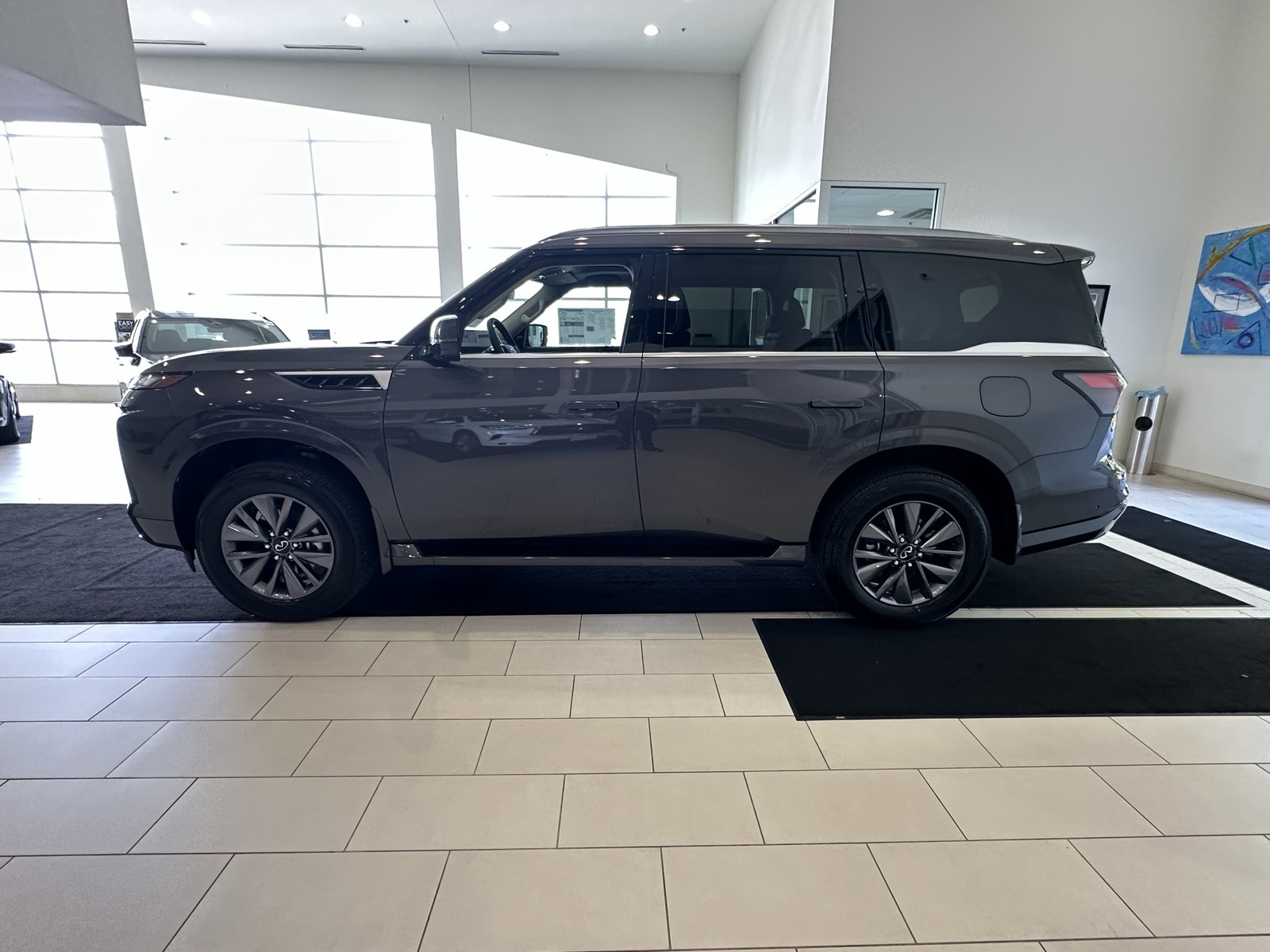 2026 Infiniti QX80 Pure photo 4