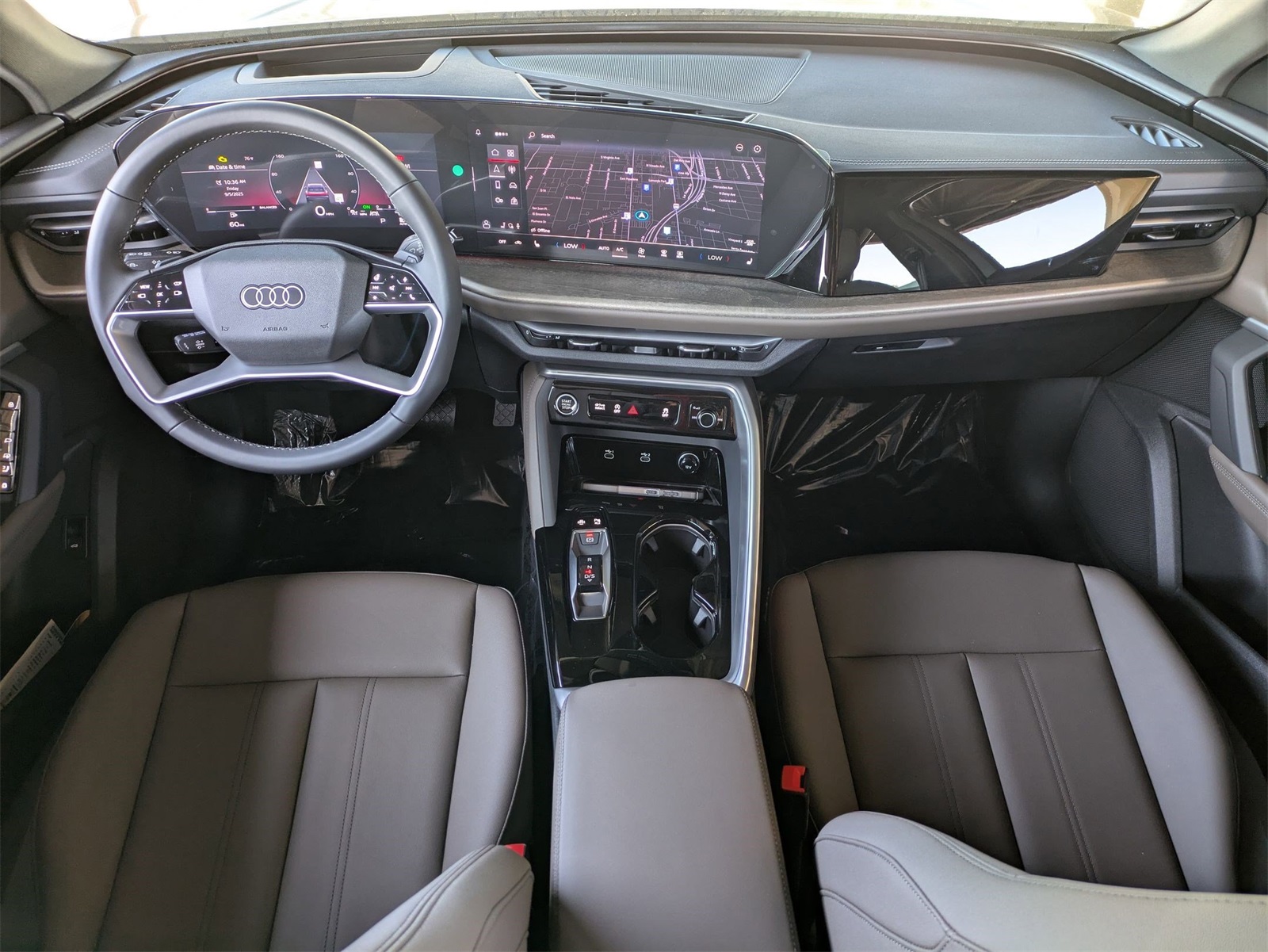 2025 Audi Q5 2.0T Premium Plus photo 4