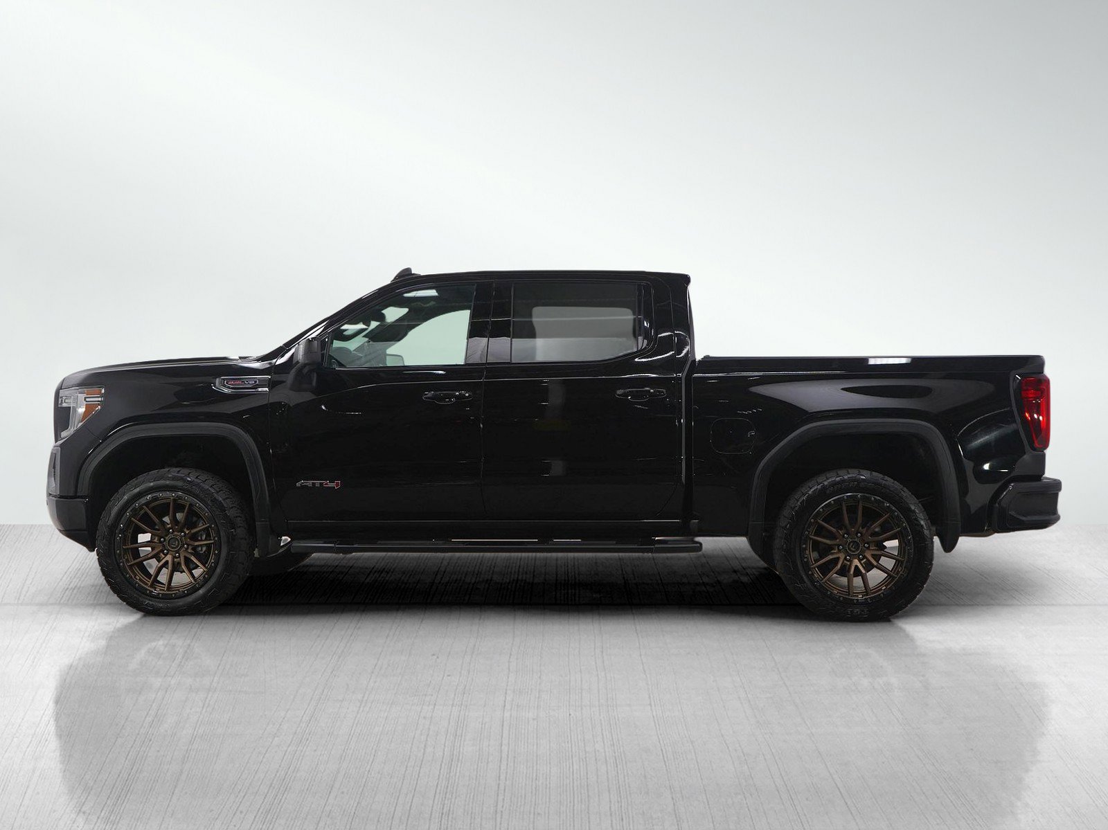Used 2019 GMC Sierra 1500 AT4 with VIN 1GTP9EEL2KZ219500 for sale in Roseville, Minnesota