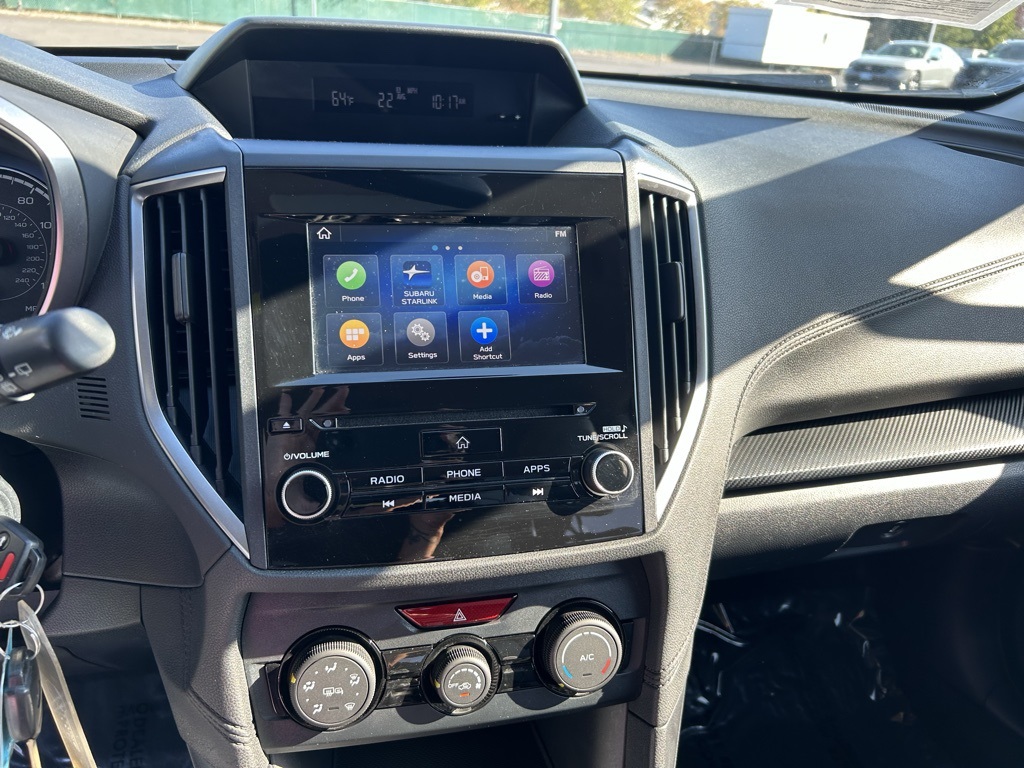 2019 Subaru Crosstrek 2.0i Premium photo 17
