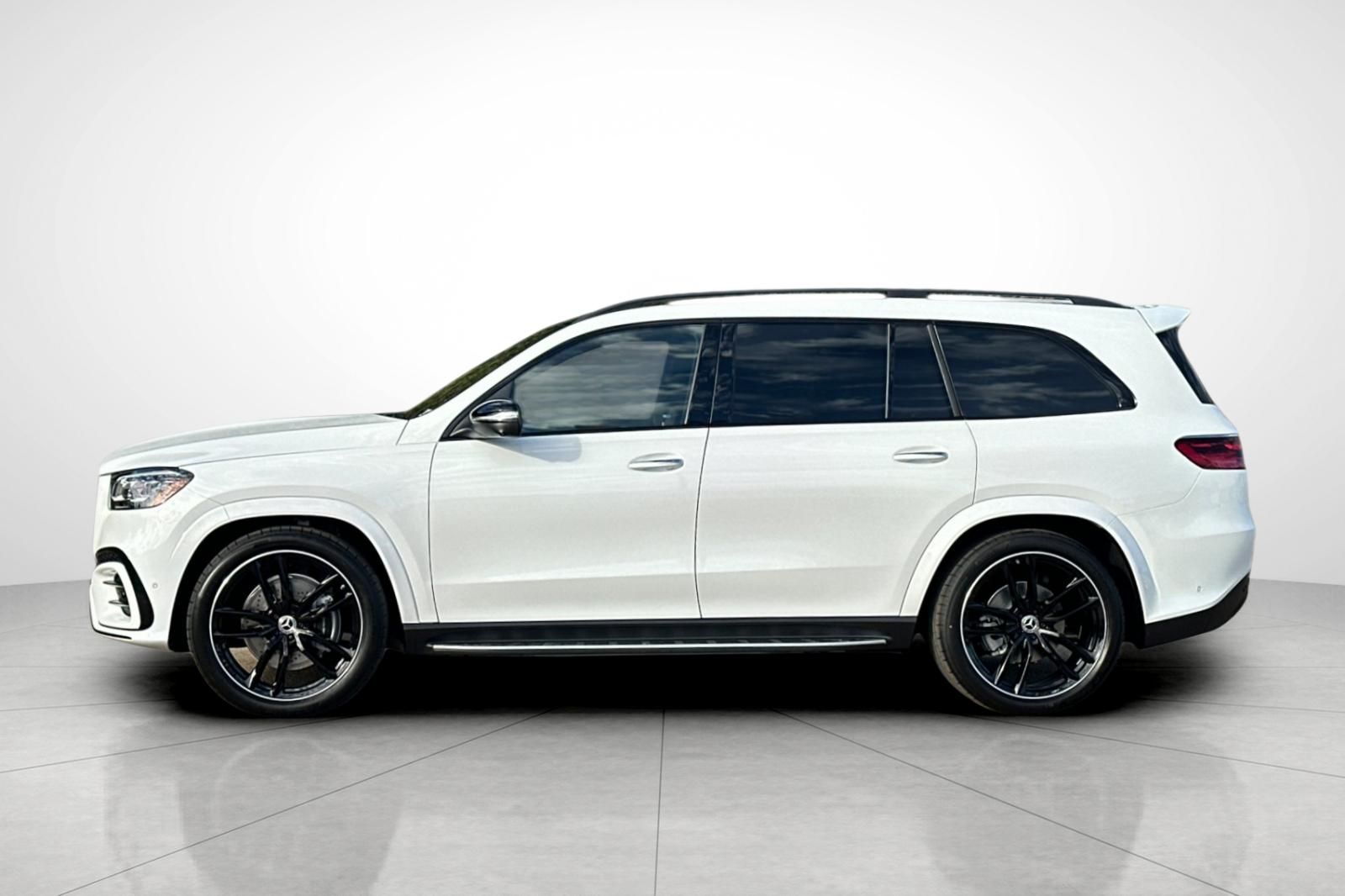 2026 Mercedes Benz GLS 580 4MATIC photo 27