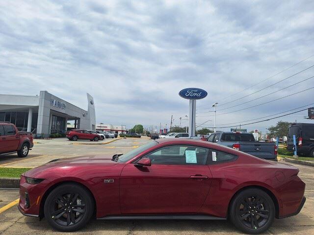 2025 Ford Mustang GT photo 2