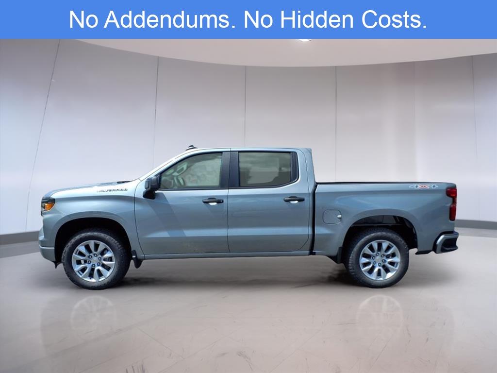 2026 Chevrolet Silverado 1500 Custom photo 2