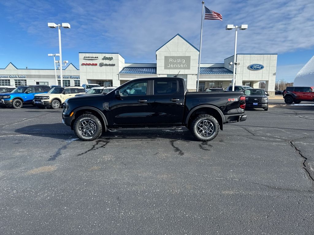 2025 Ford Ranger XLT photo 2
