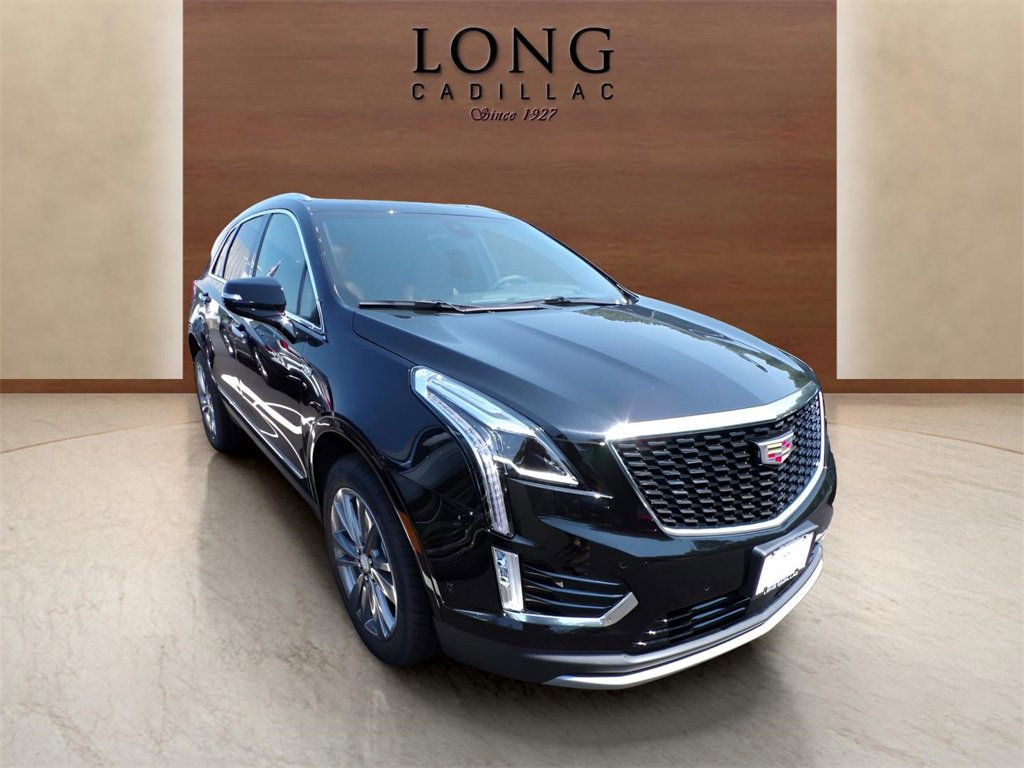 2025 Cadillac XT5 Premium Luxury photo 3