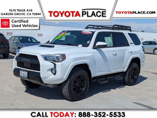 GCD トヨタ・4ランナー TRD PRO(ホワイト) 1/64 GCD Toyota 4Runner TRD Pro (Yellow) Diecast Car Model