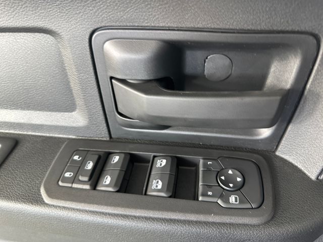 2026 Ram 2500 Tradesman photo 19