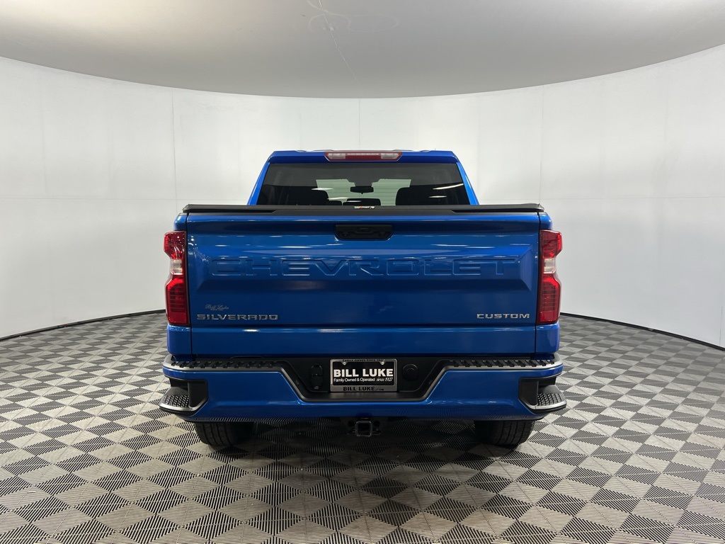 2022 Chevrolet Silverado 1500 Custom photo 5