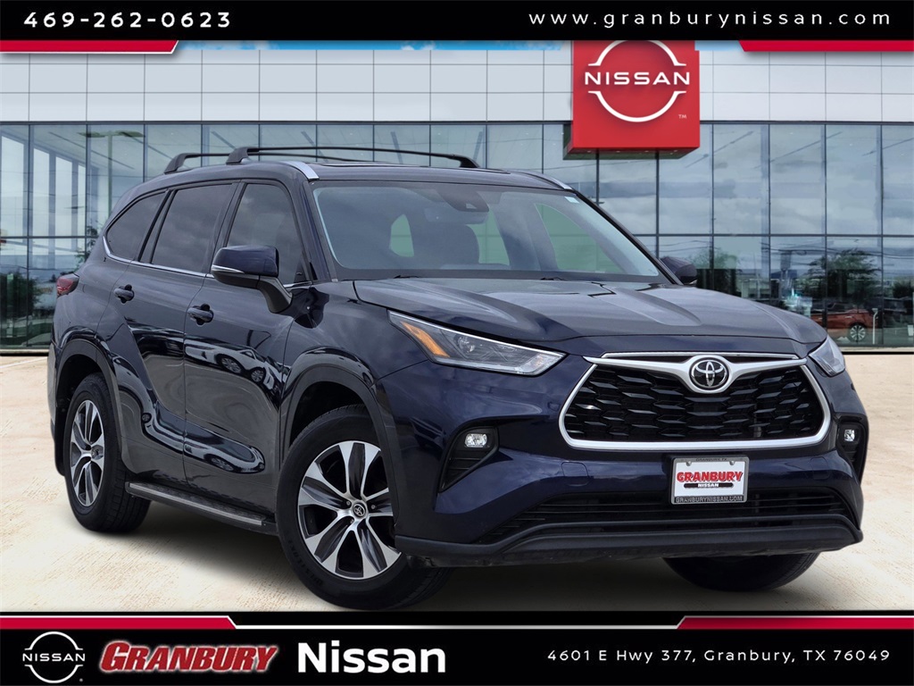 2021 Toyota Highlander XLE's photo