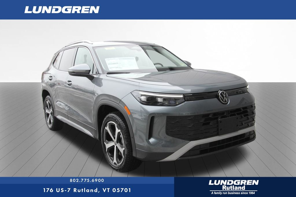 2026 Volkswagen Tiguan SE's photo