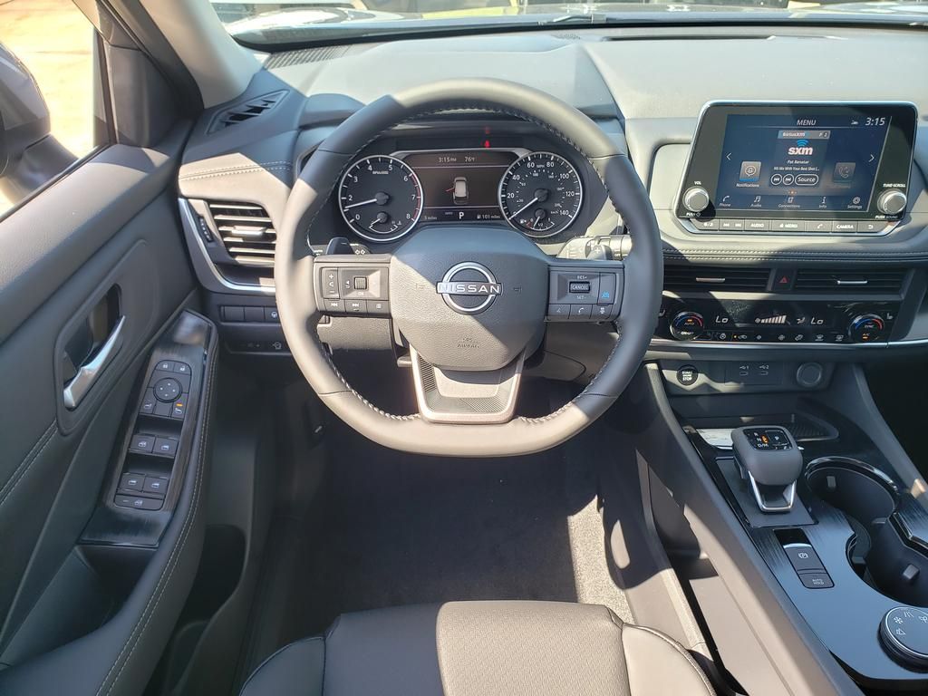 2026 Nissan Rogue SV photo 8