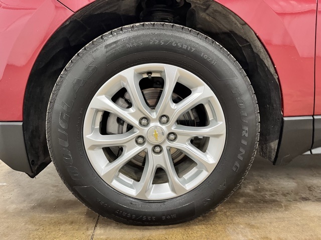 2020 Chevrolet Equinox LT photo 9