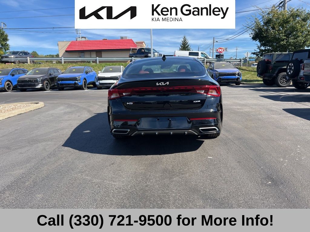 2023 Kia K5 GT-Line photo 11