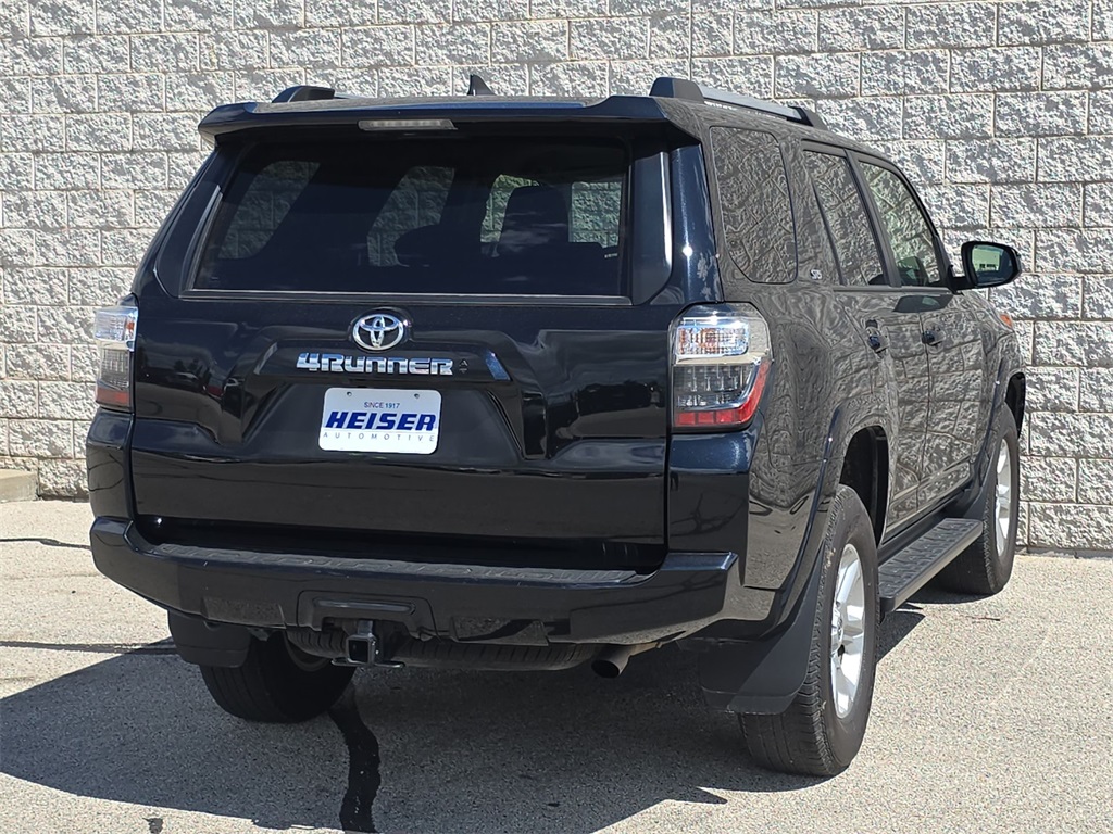 2024 Toyota 4Runner SR5 4WD photo 13