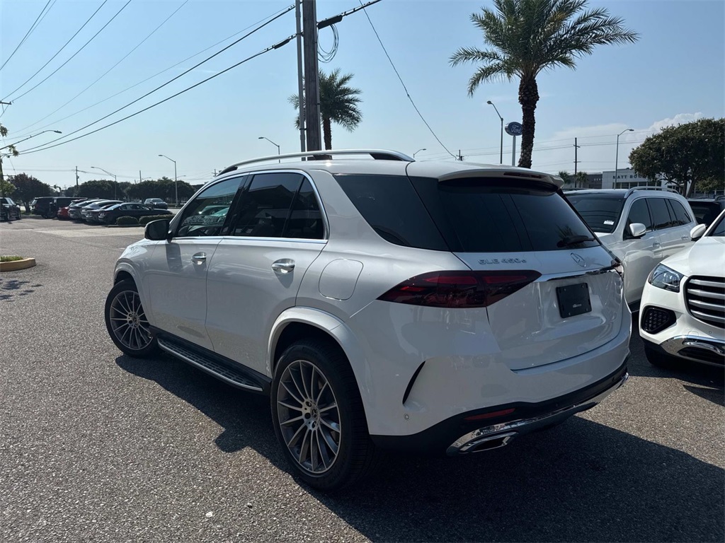 2026 Mercedes Benz GLE 450e 4MATIC photo 3