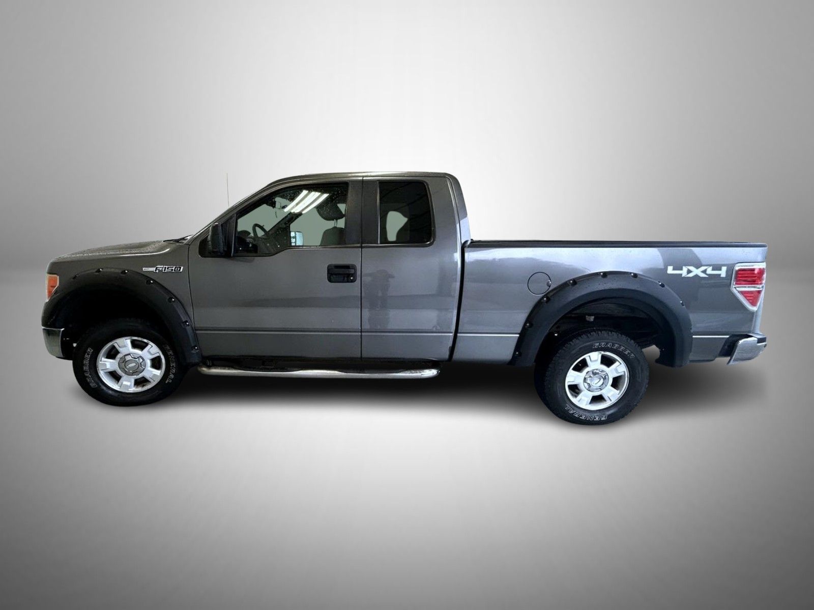 2010 Ford F-150 XLT photo 8