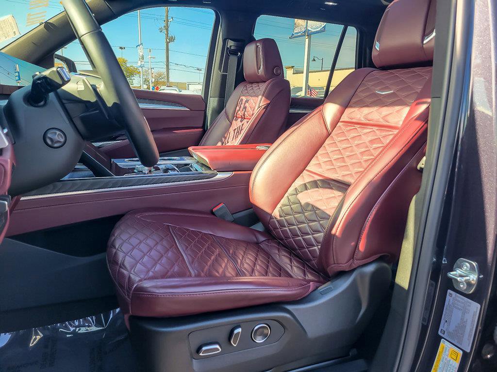 2025 CADILLAC ESCALADE - Image 12