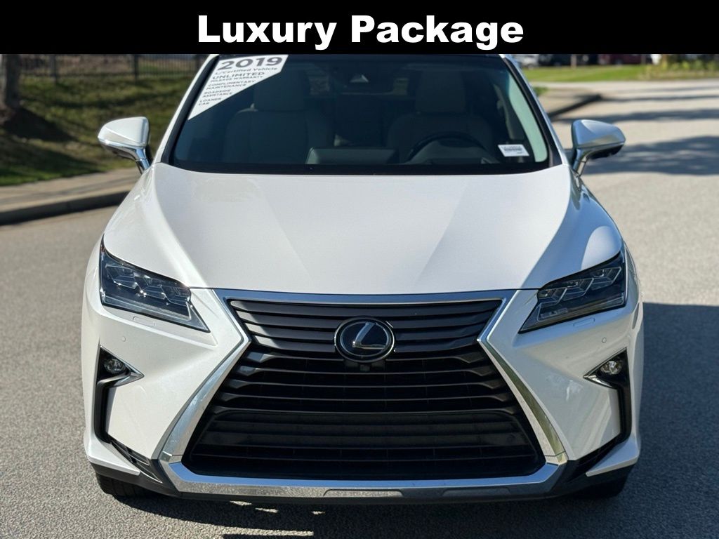 2019 Lexus RX 450h photo 2