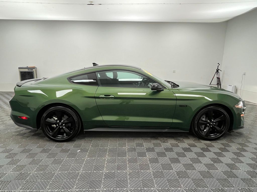 2023 Ford Mustang GT photo 13