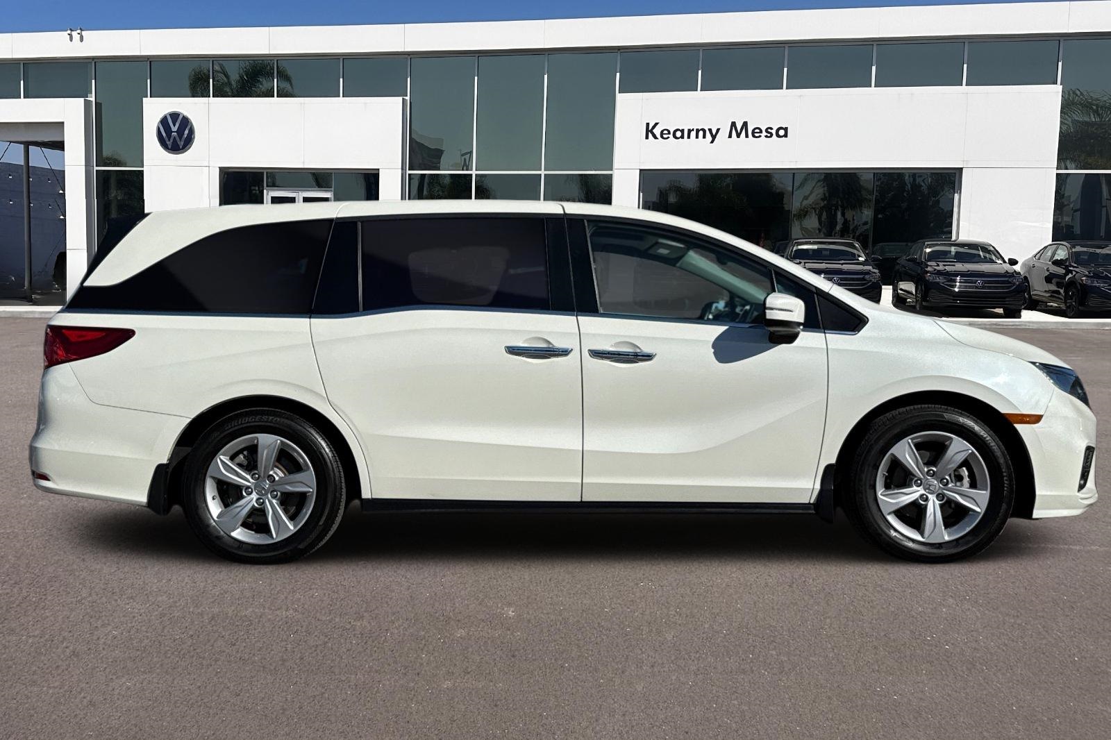 2019 Honda Odyssey EX-L photo 3