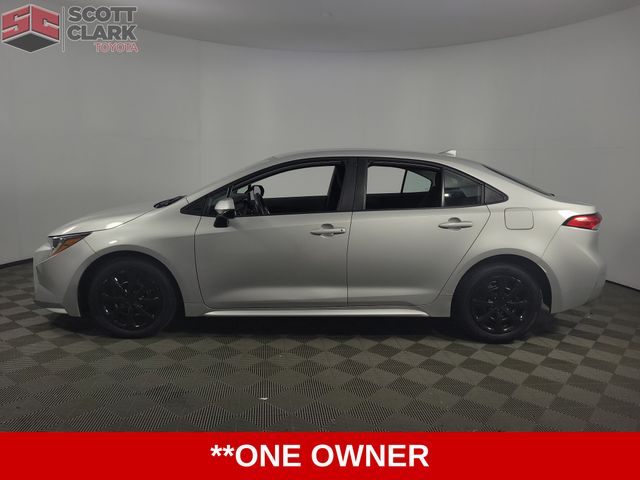2023 Toyota Corolla LE photo 3
