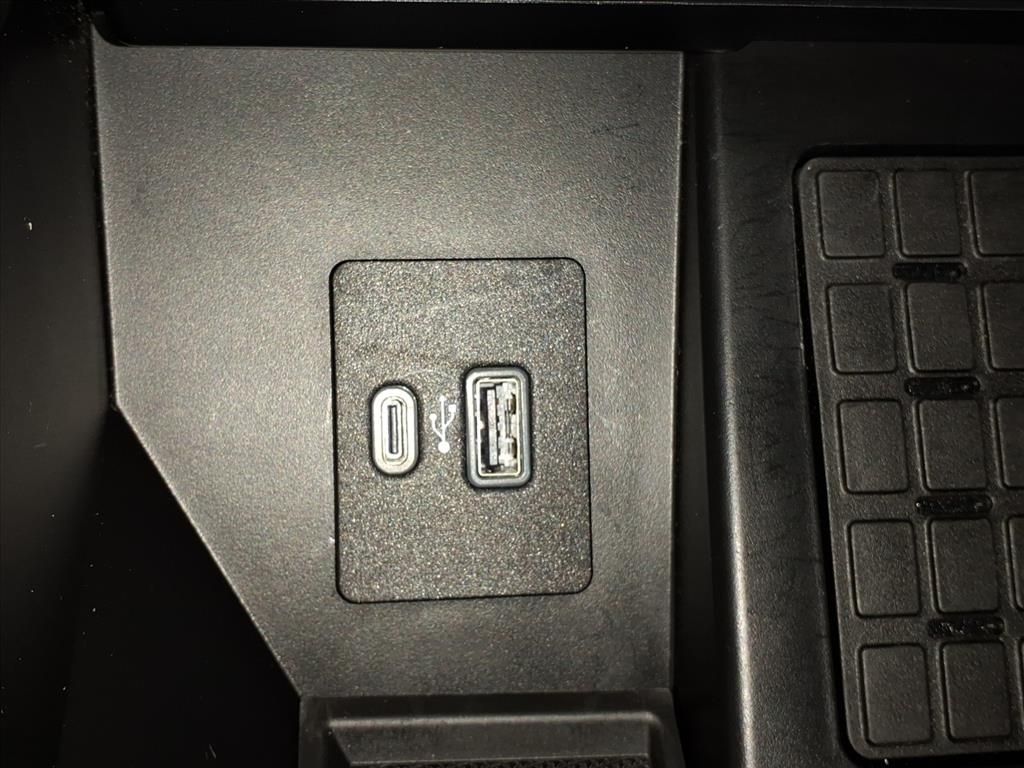 2023 FORD F-150 - Image 13