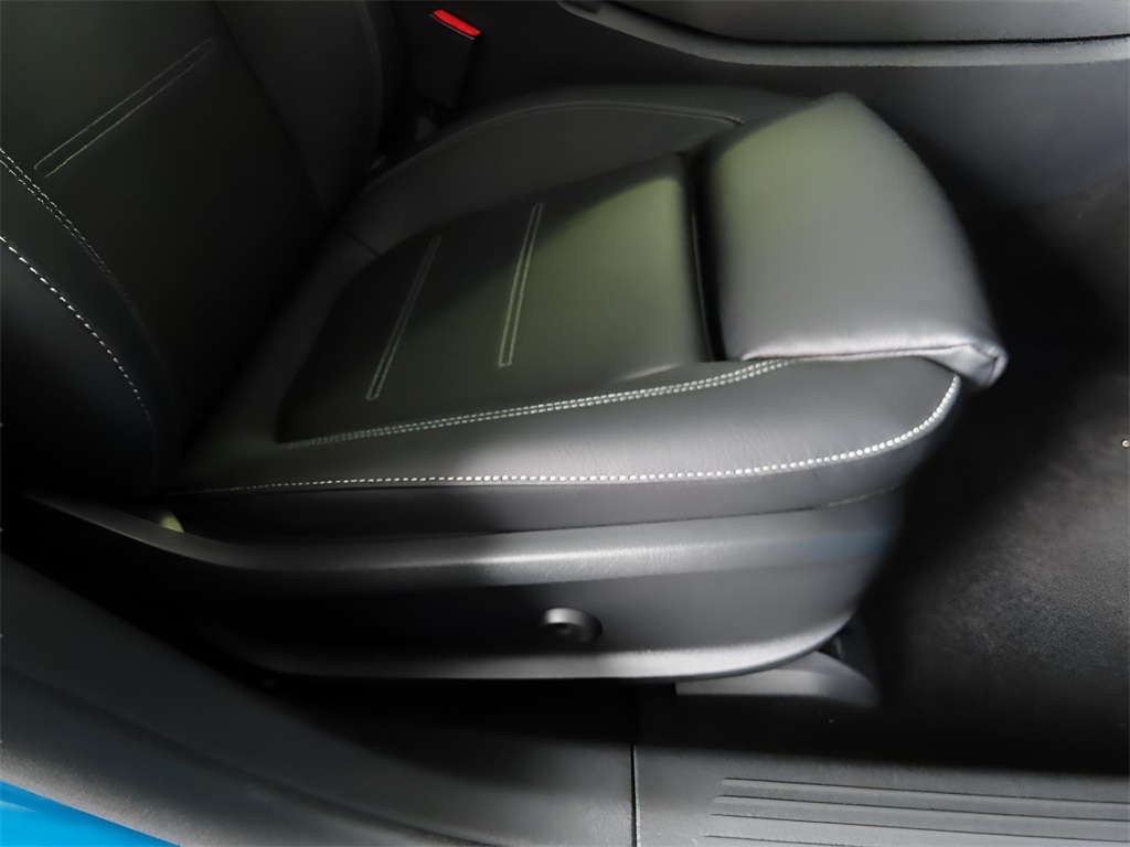 2025 Mercedes Benz CLA 250 4MATIC photo 12