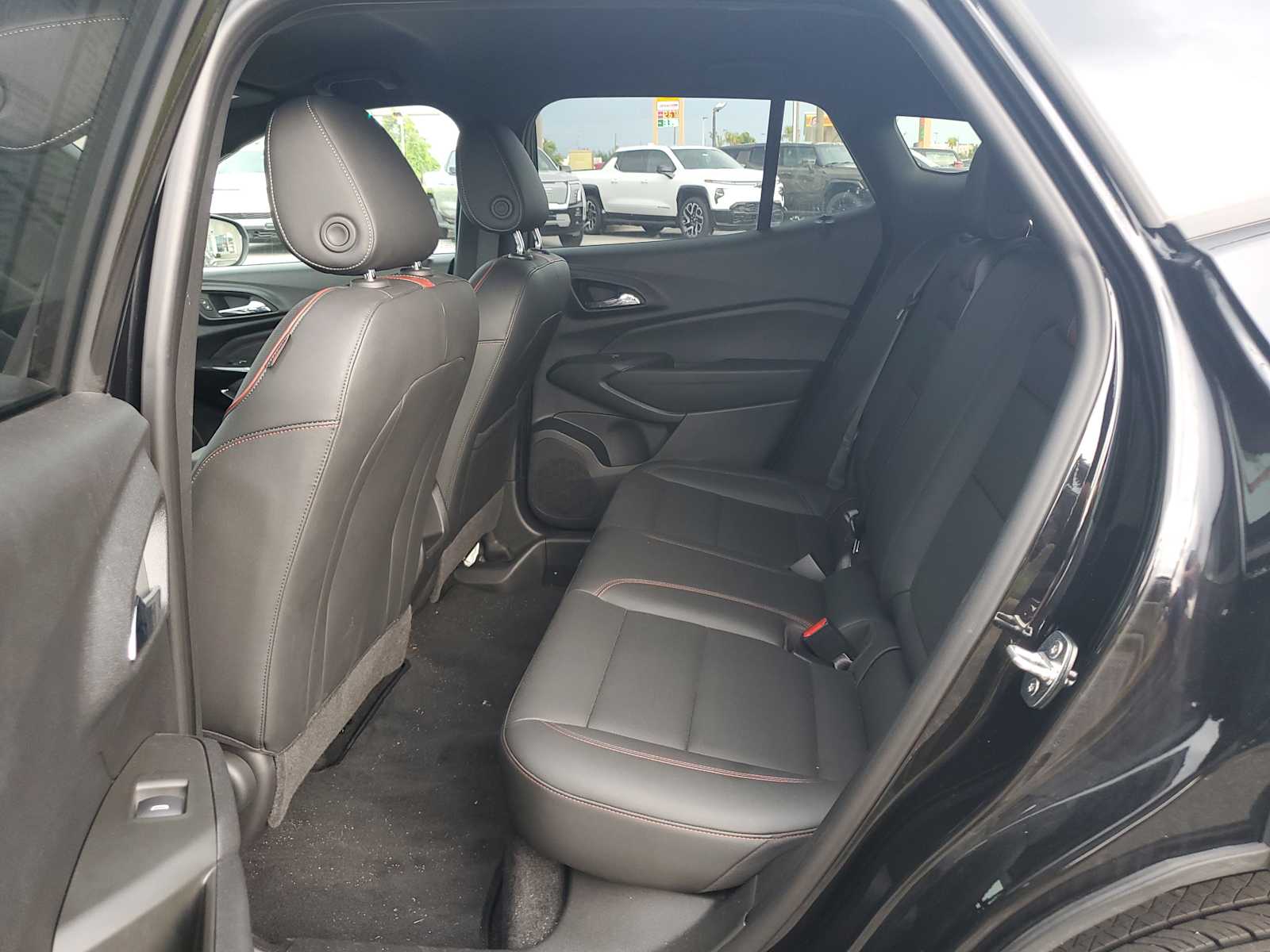 2024 Chevrolet Trax photo 13