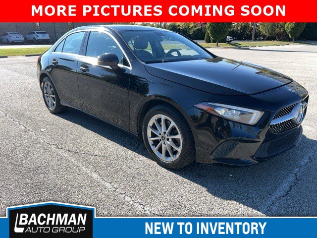 2019 Mercedes-Benz A-Class A220's photo