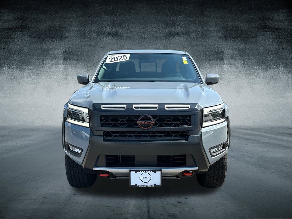 2025 Nissan Frontier PRO-4X photo 6