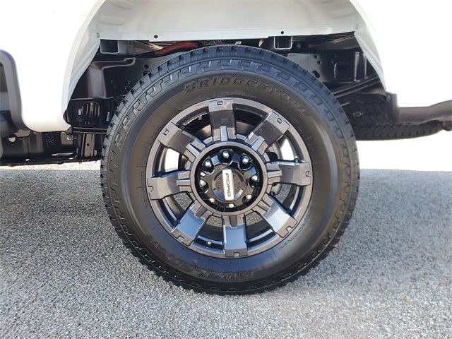 2026 Ford F-250 XL photo 7
