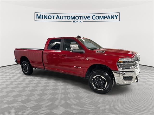 2026 RAM Ram 3500 Pickup Laramie's photo