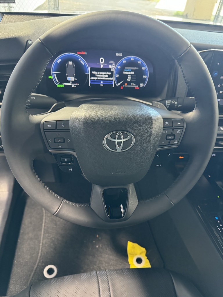 2025 Toyota Camry photo 27