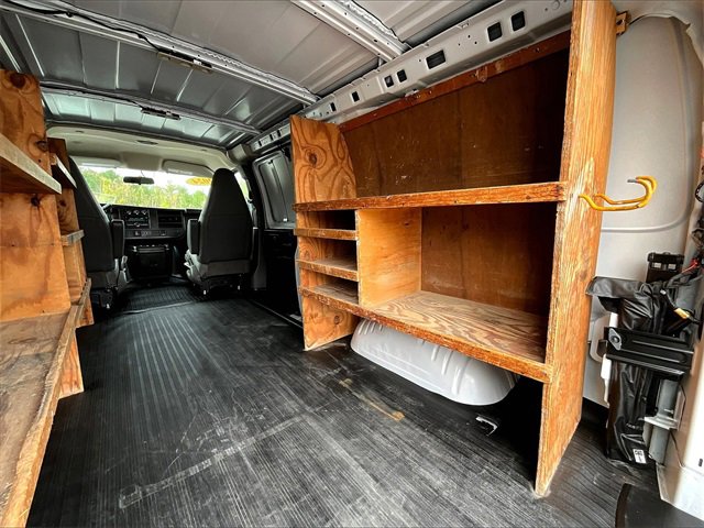 2024 Chevrolet Express Cargo Work Van photo 13