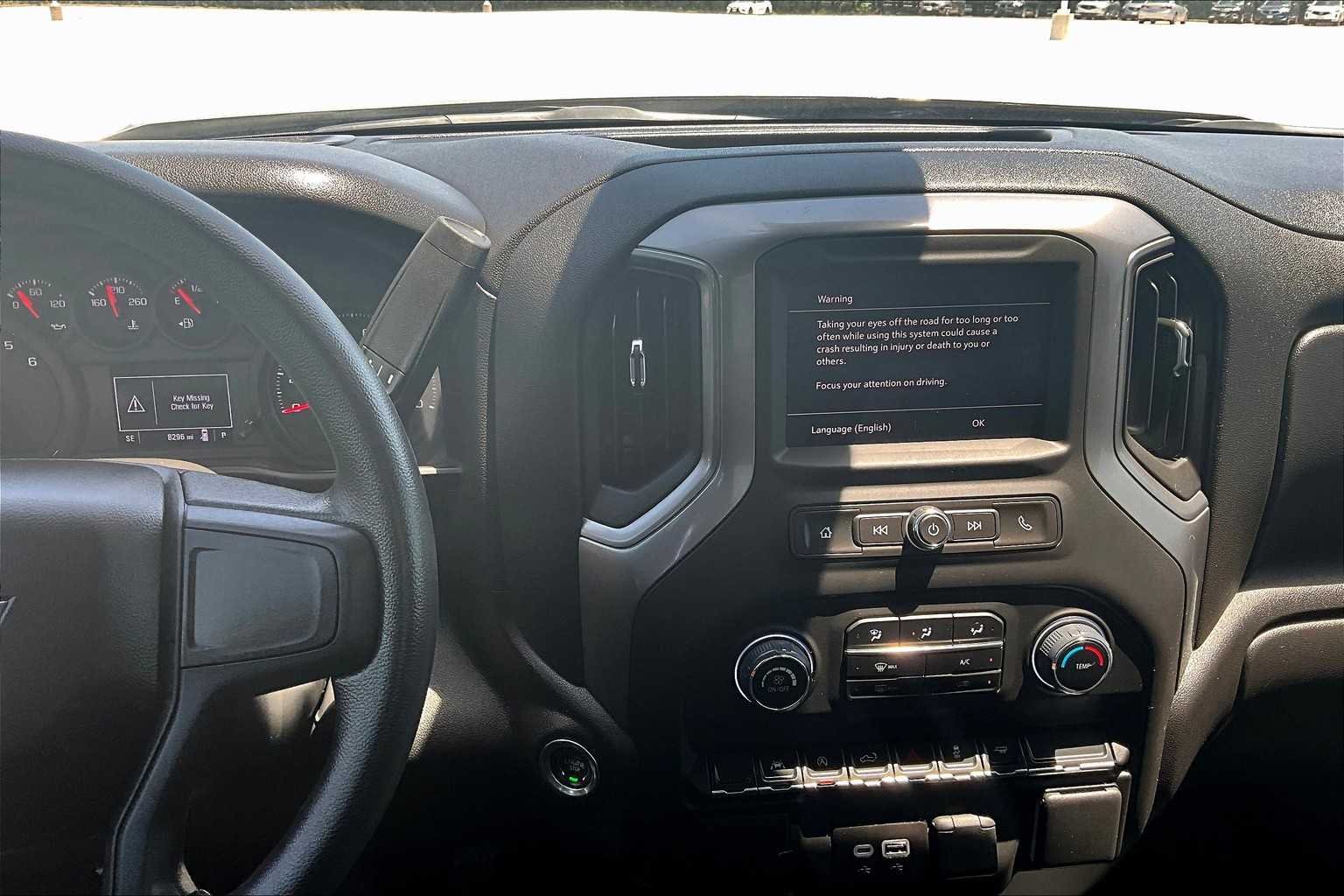 2025 Chevrolet Silverado 1500 Custom photo 11