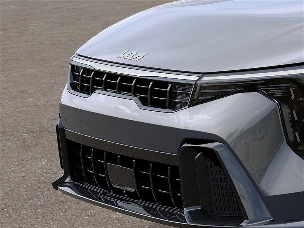 2025 Kia K4 GT-Line photo 10