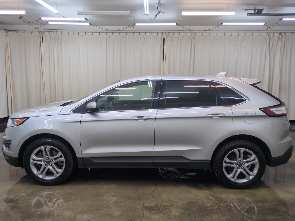 2018 Ford Edge Titanium photo 8