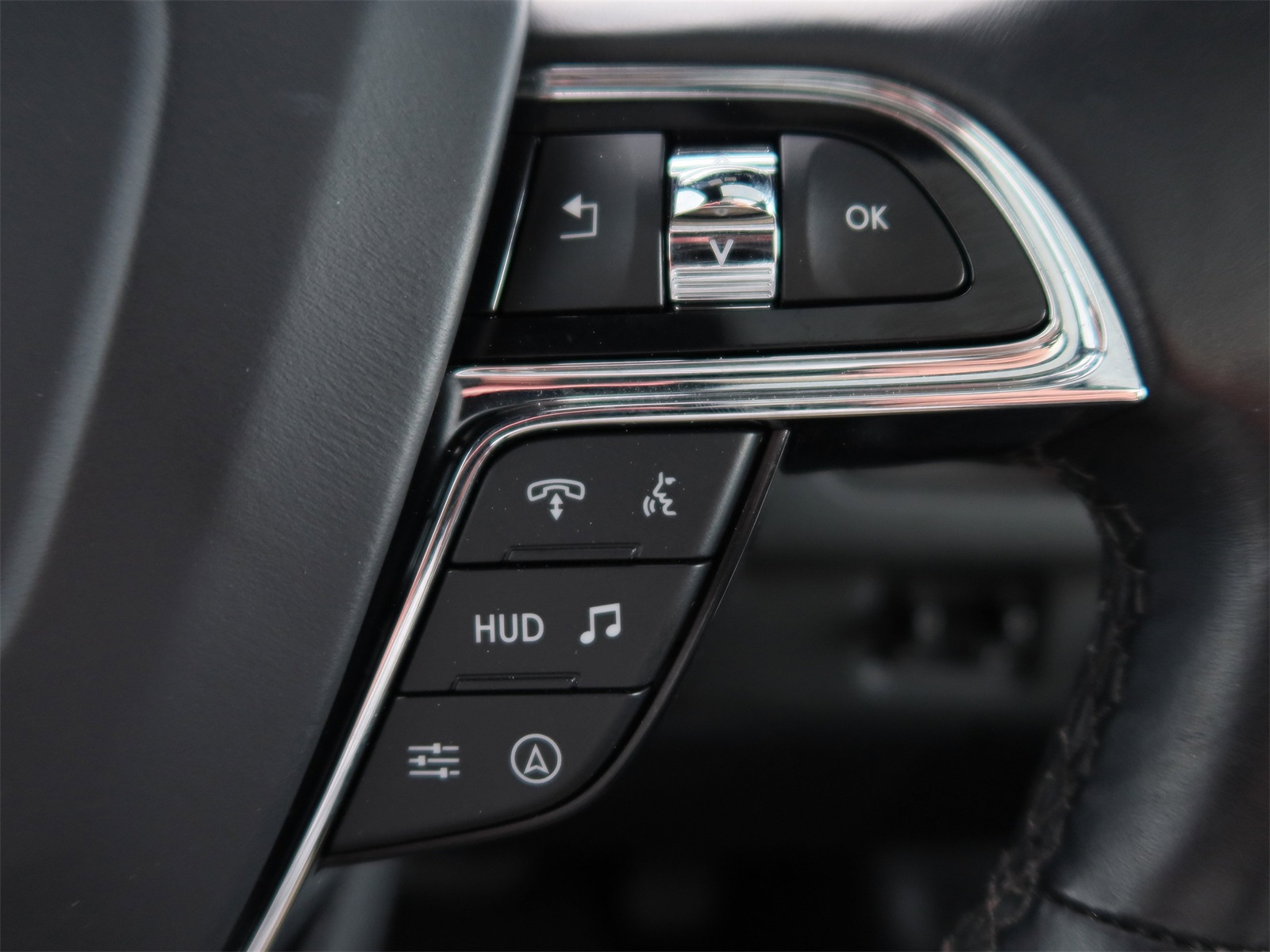 2023 Lincoln Navigator L Reserve photo 16