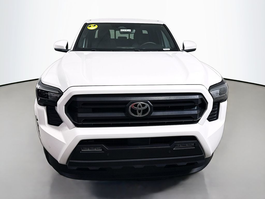 2024 Toyota Tacoma SR5 photo 2