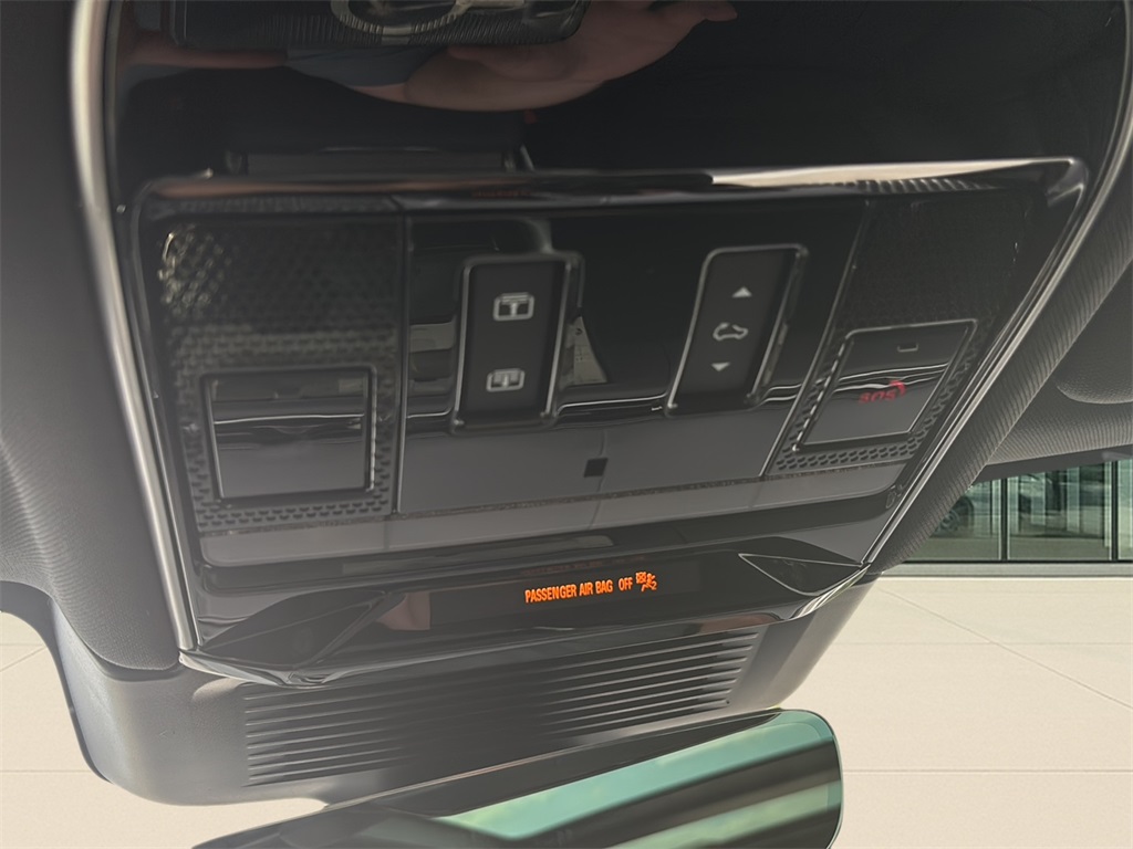 2025 Land Rover Range Rover Sport SE photo 24