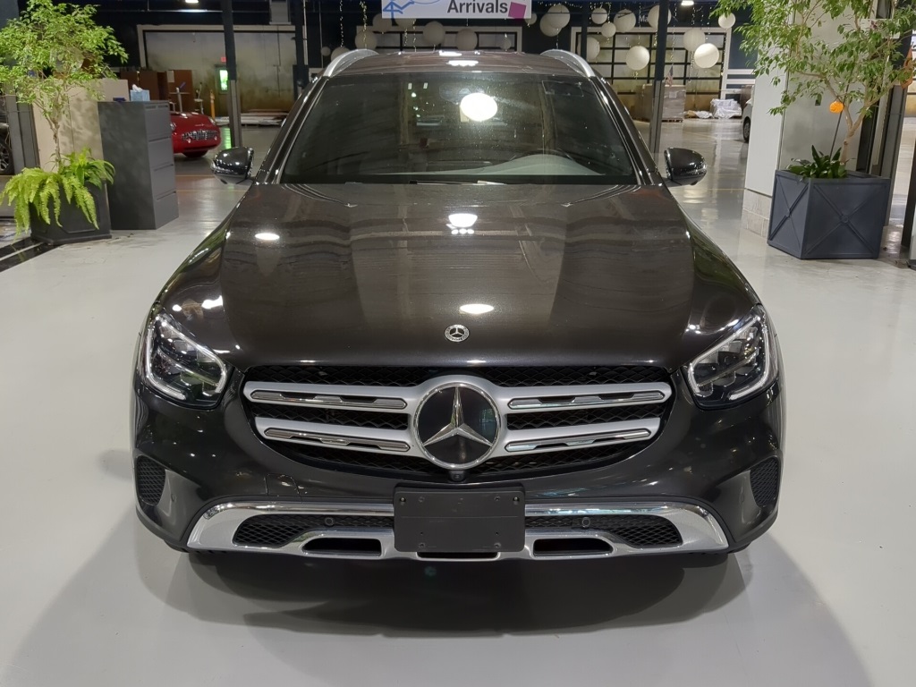 2022 Mercedes Benz GLC 300 4MATIC photo 2