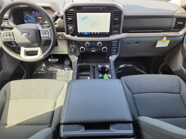 2024 Ford F-150 XLT photo 10