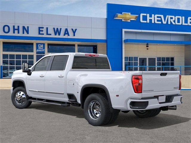 2026 Chevrolet Silverado 3500HD High Country photo 2