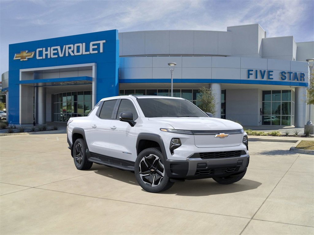 2026 Chevrolet Silverado EV LT's photo