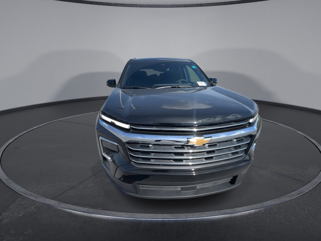 2026 Chevrolet Traverse 2LT photo 3