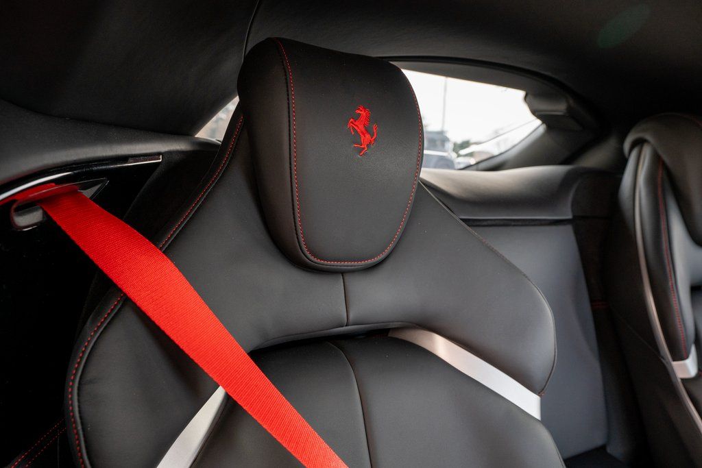 2024 Ferrari Purosangue photo 48