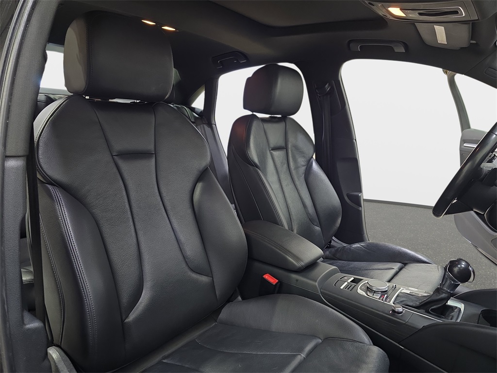 2015 Audi A3 2.0T Premium Plus photo 10