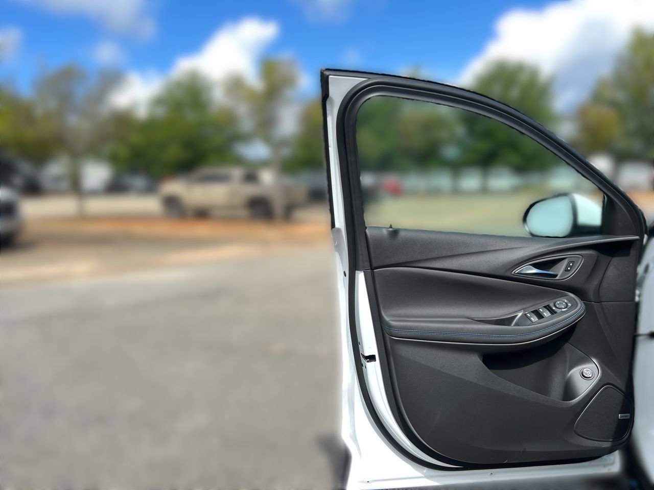 2026 Buick Encore GX Sport Touring photo 14